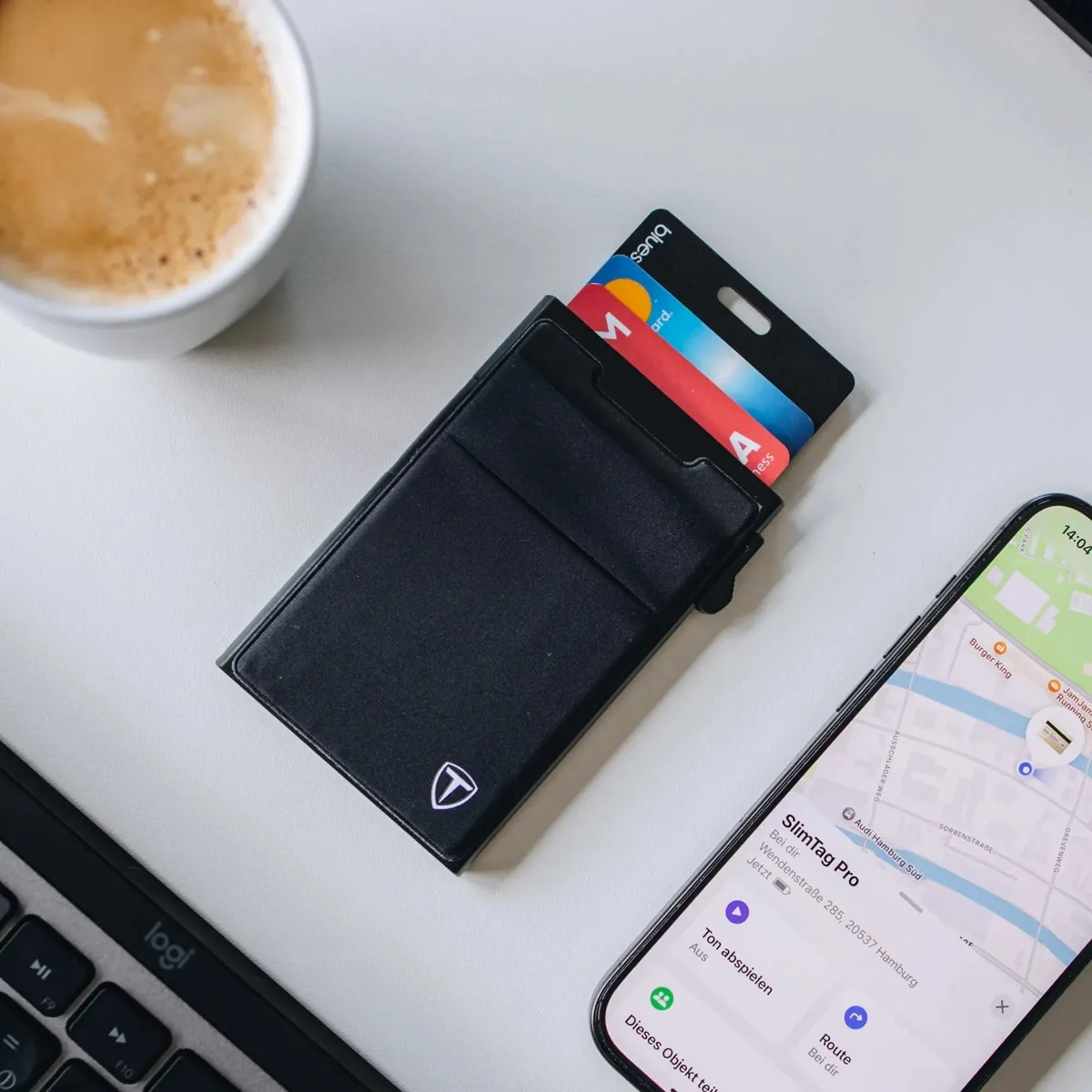 Portemonnaie mit SlimTag Pro und Karte in der „Wo ist?“-App